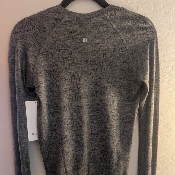 Swiftly Tech Long-Sleeve Shirt 2.0 Hip Length Gray. Sz 8 NWT - Picture 3 of 5